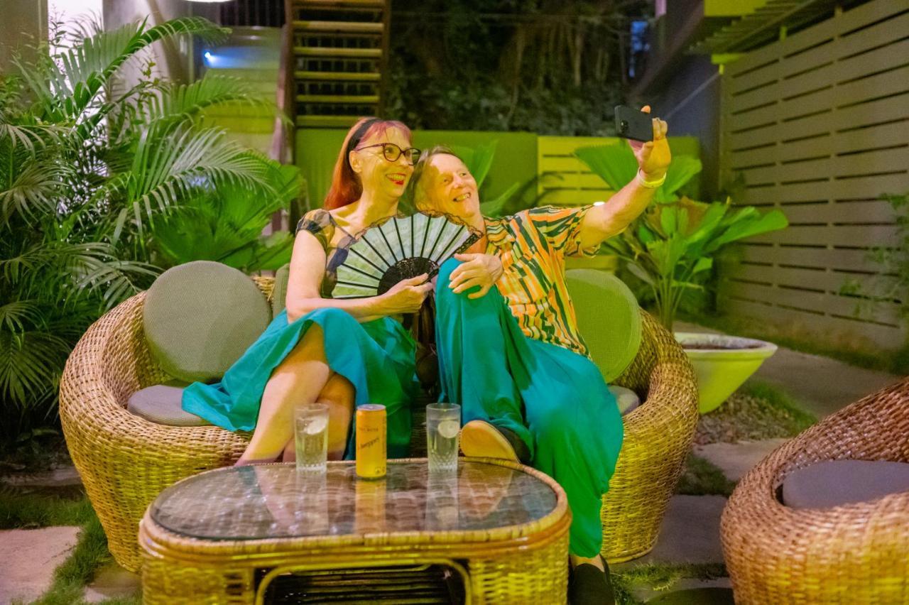 Locomo Boutique, Morjim - Stay Work Eat Extérieur photo
