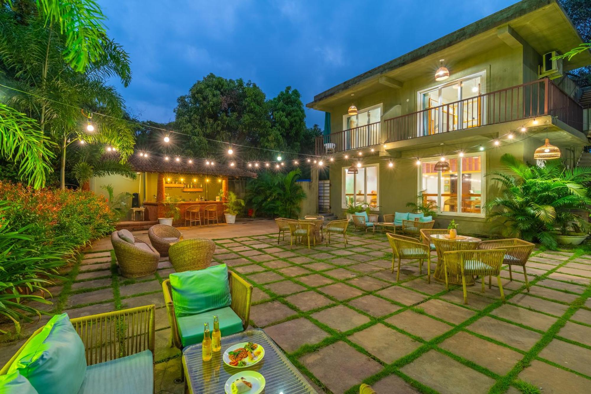 Locomo Boutique, Morjim - Stay Work Eat Extérieur photo