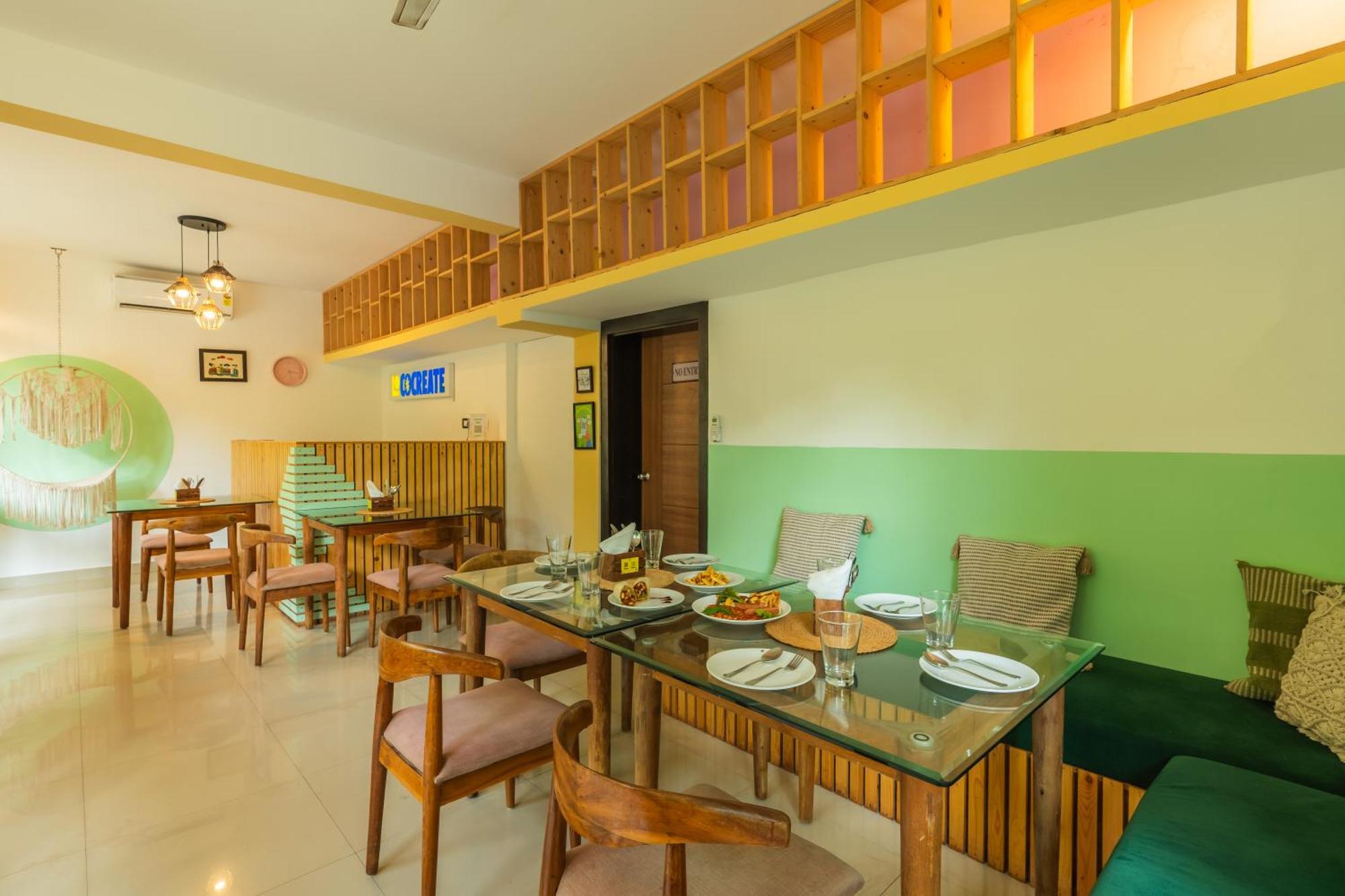 Locomo Boutique, Morjim - Stay Work Eat Extérieur photo
