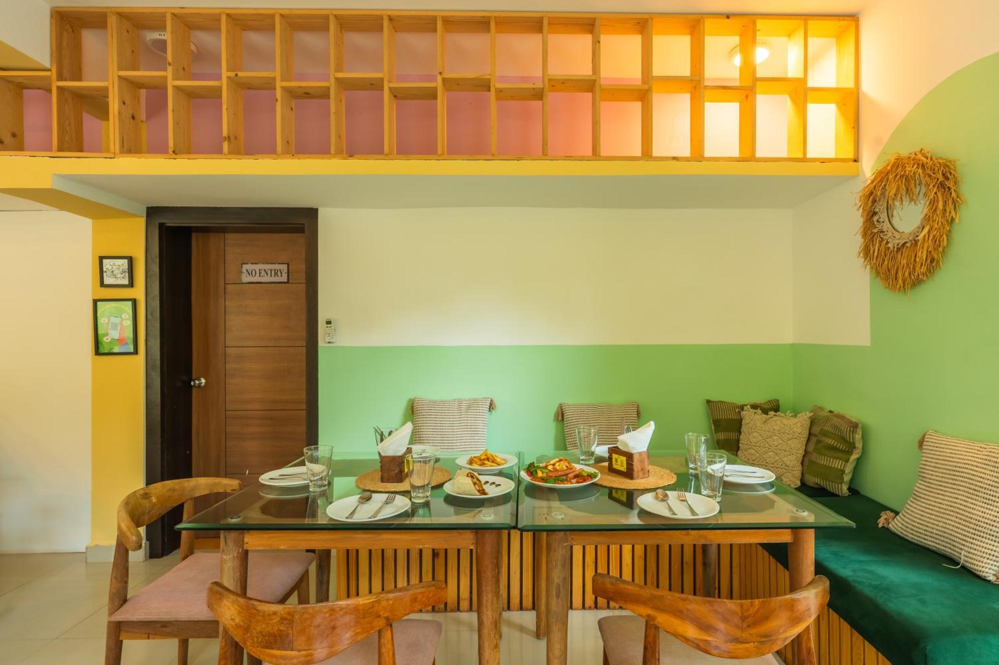 Locomo Boutique, Morjim - Stay Work Eat Extérieur photo